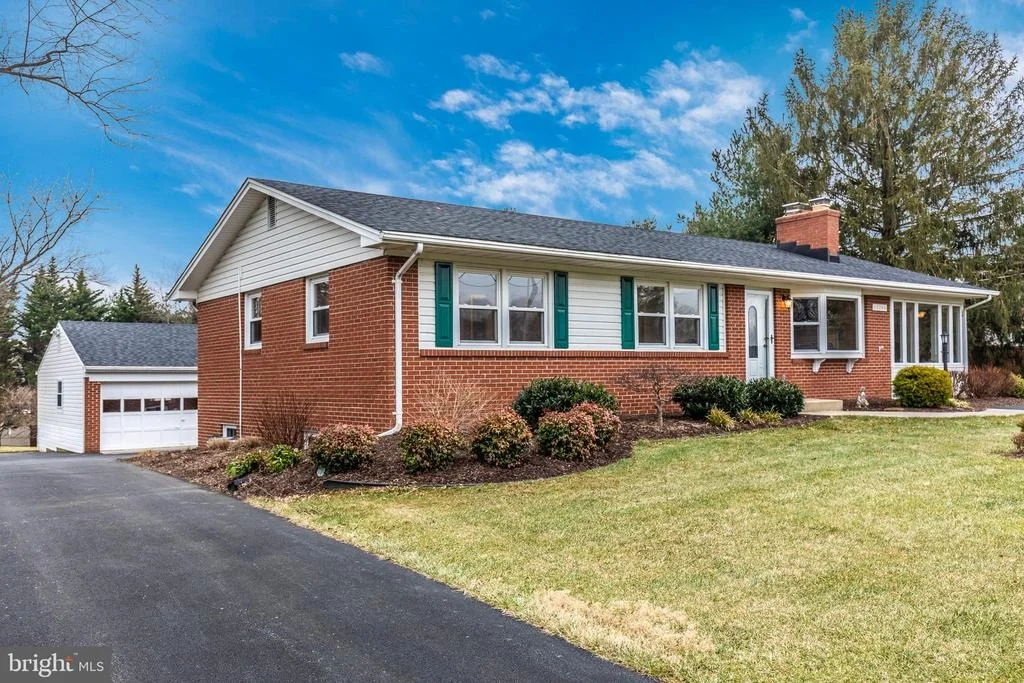 Photo of 12204 GREENRIDGE DRIVE