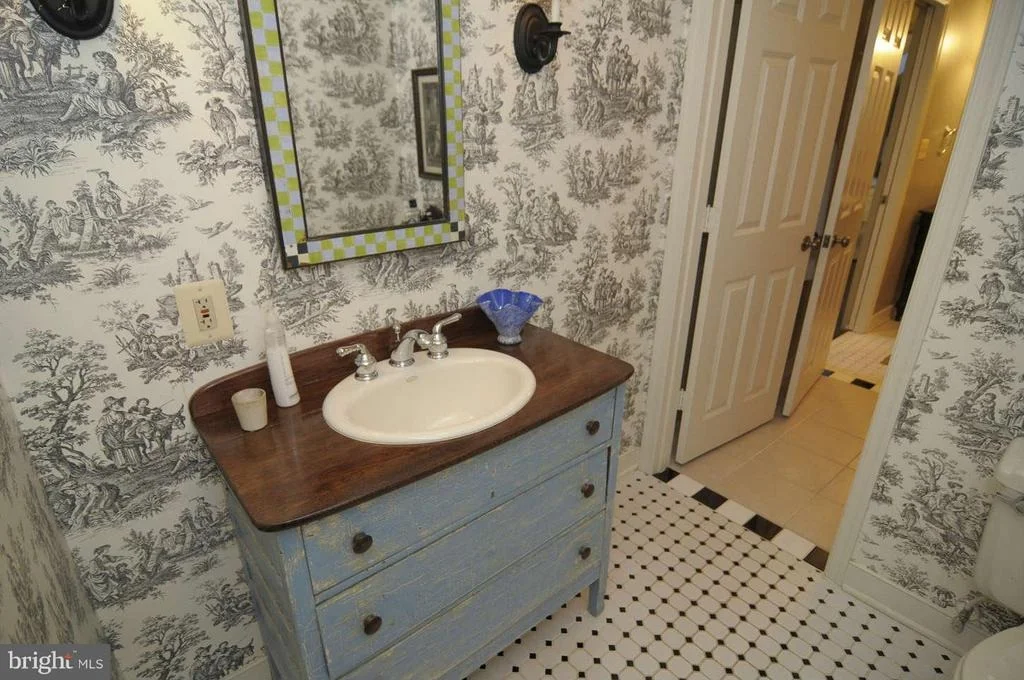 Photo of 1126 PARRS RIDGE DRIVE