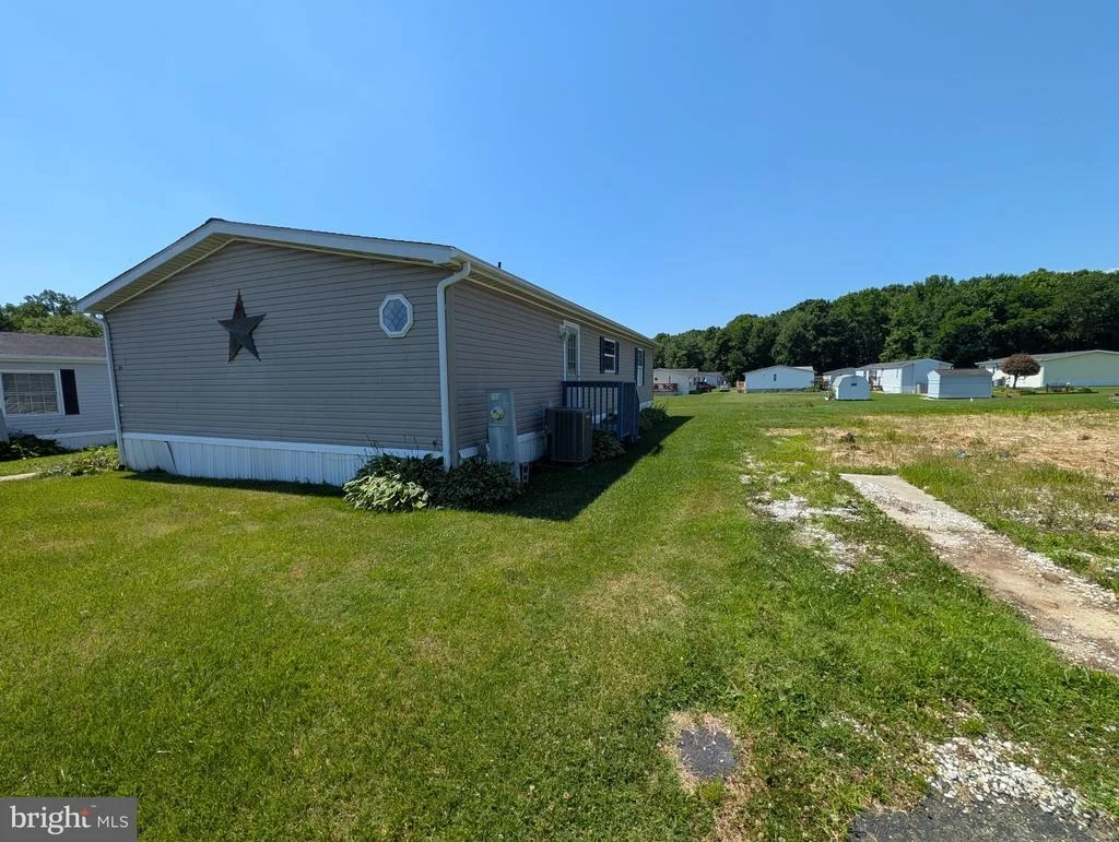 Photo of 216 GARNER DRIVE