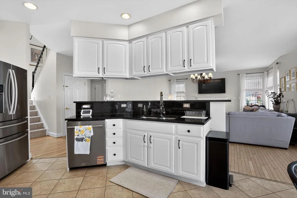 Photo of 21104 HICKORY FOREST WAY