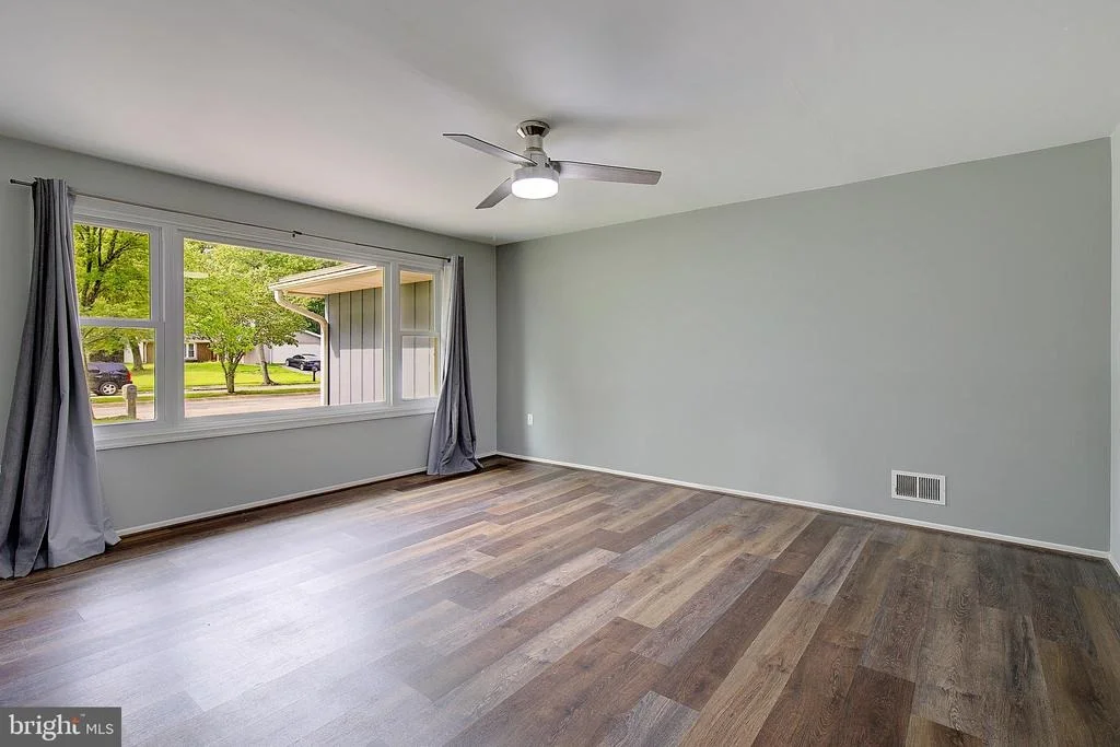 Photo of 2761 PINEWOOD DRIVE