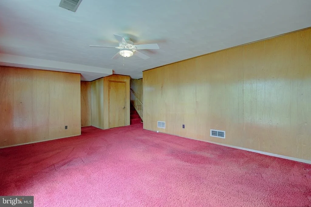 Photo of 5907 BEDFORD LANE