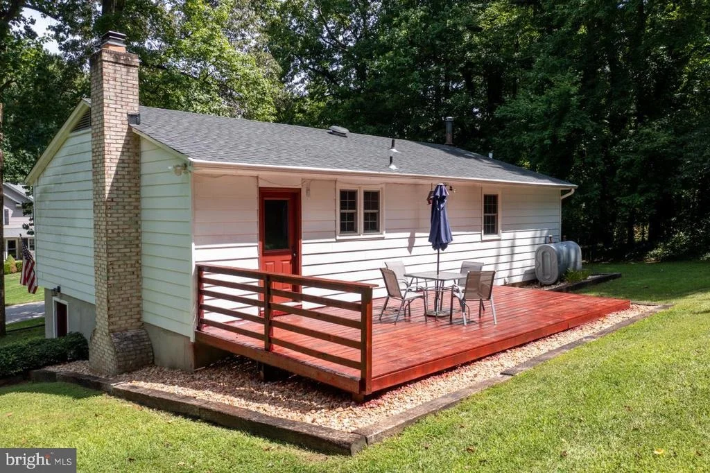 Photo of 2125 OAK ROAD
