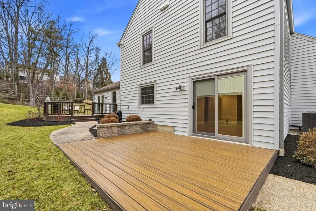 Photo of 4001 FEATHERSTONE PLACE