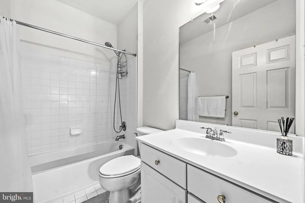 Photo of 13231 DUTROW DRIVE