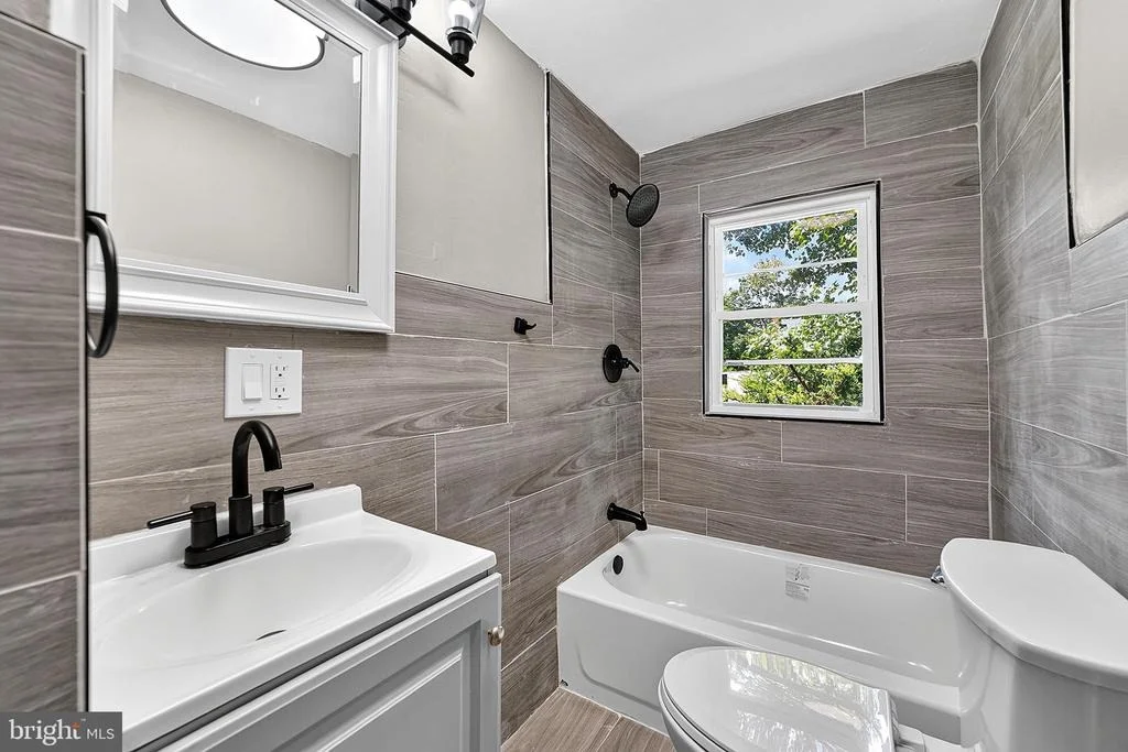 Photo of 520 SPRUCE STREET