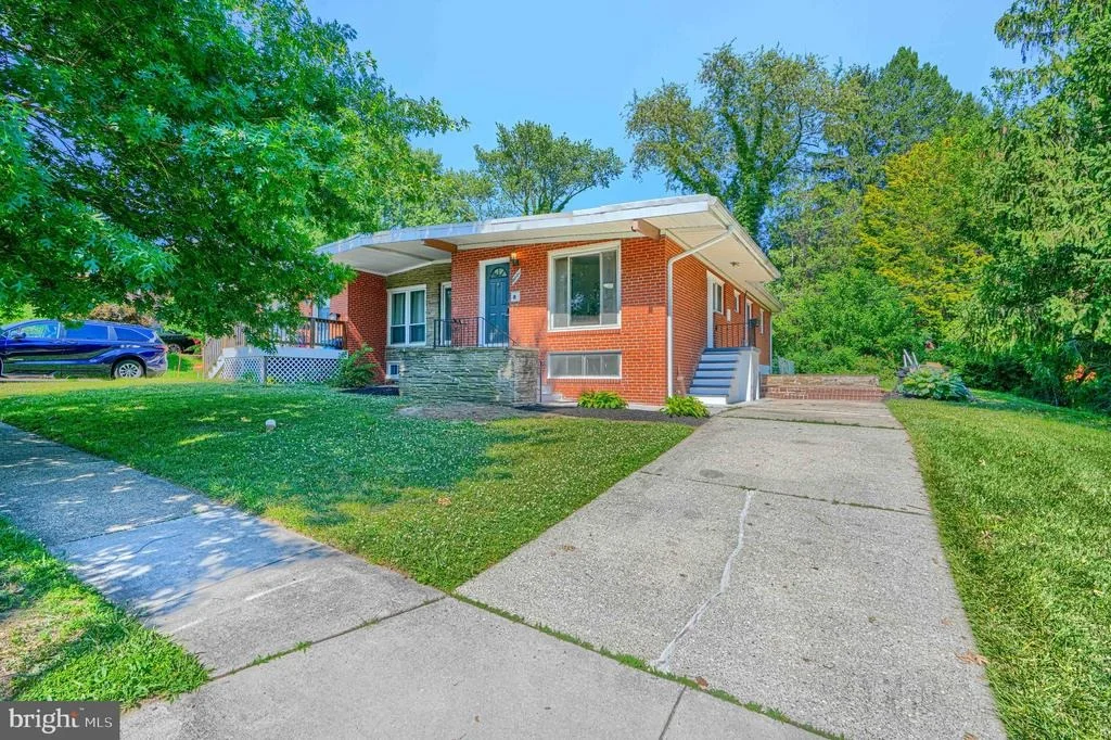Photo of 6821 BARNETT ROAD