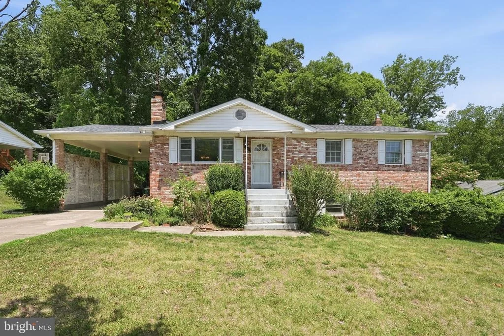 Photo of 2008 VALLEY VIEW DRIVE