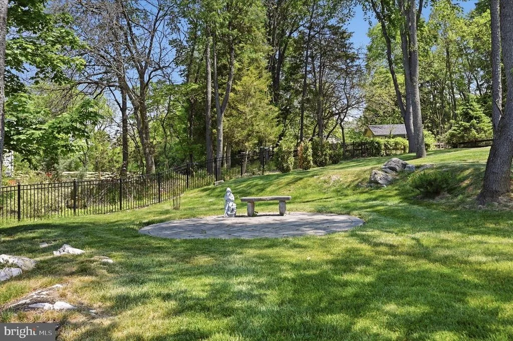 Photo of 95 BELMEADE WAY