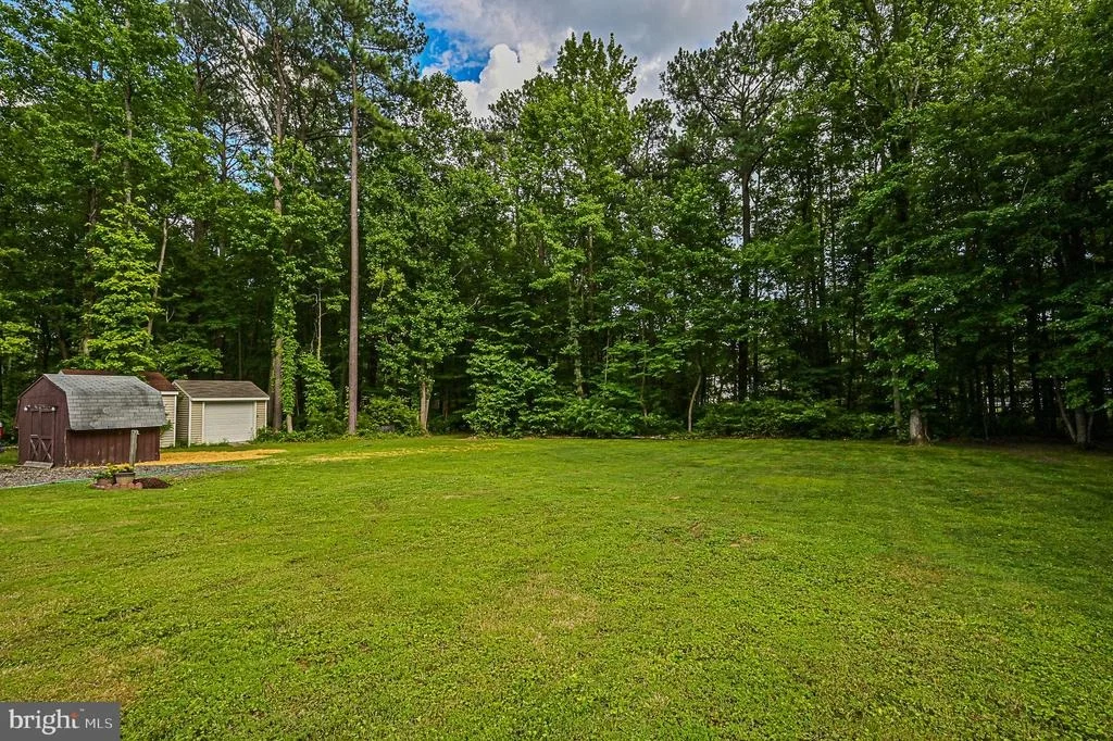 Photo of 5805 HALLOWING DRIVE