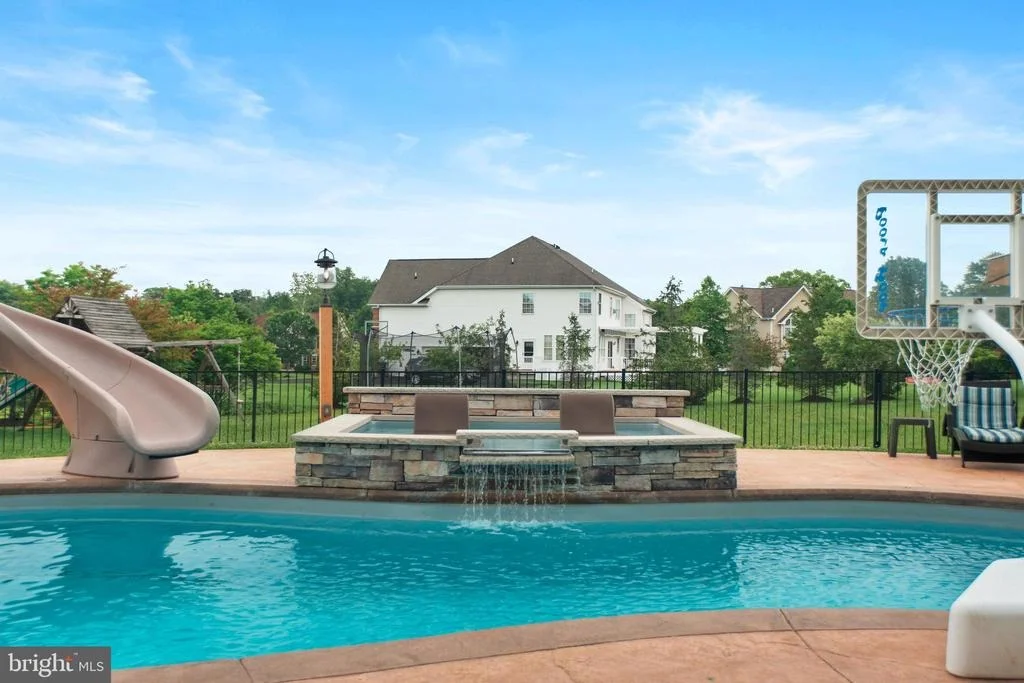 Photo of 4 COPPERLEAF COURT