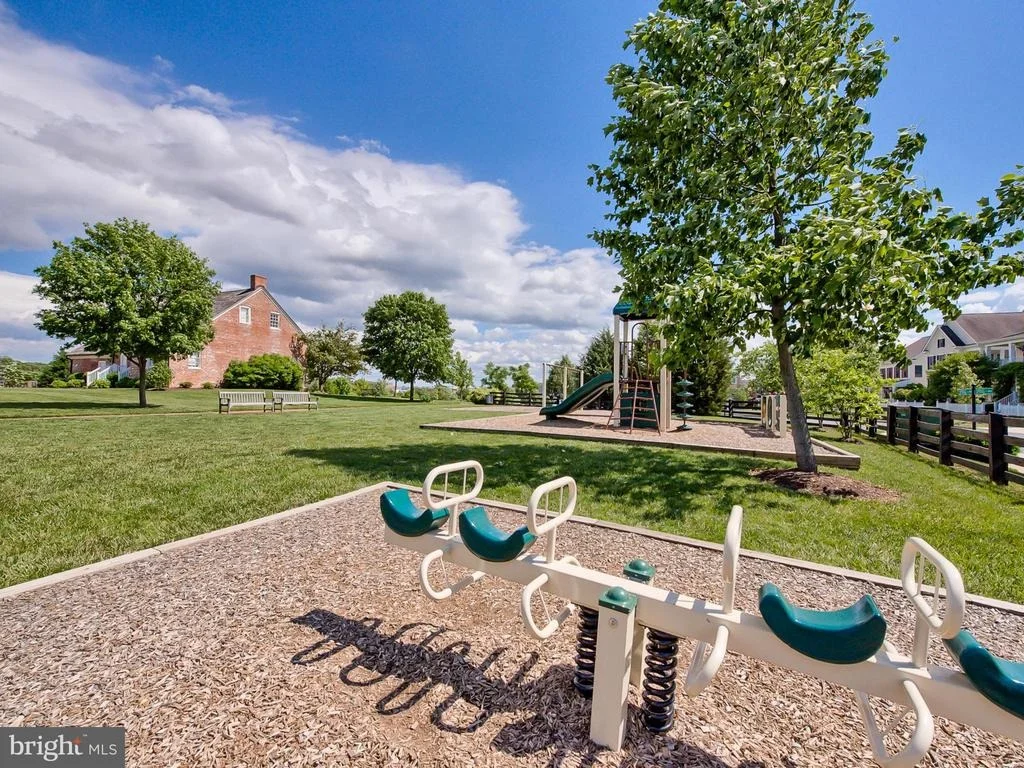 Photo of 9039 CLENDENIN WAY