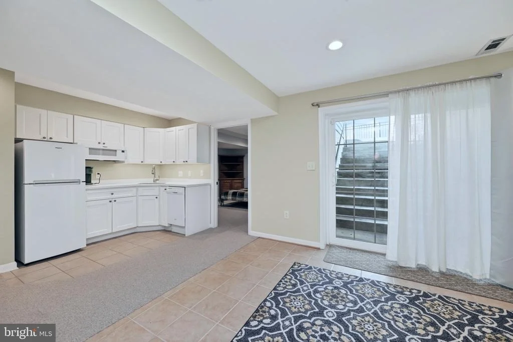 Photo of 10013 PURITAN WAY