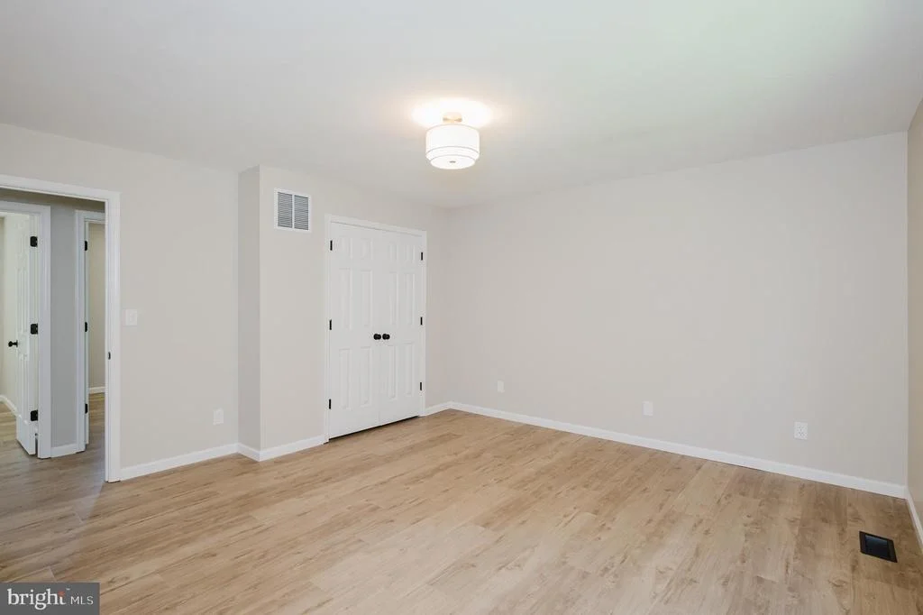 Photo of 208 DECOY DRIVE