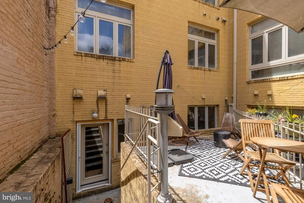 Photo of Unit 3 at 2363 CHAMPLAIN STREET NW