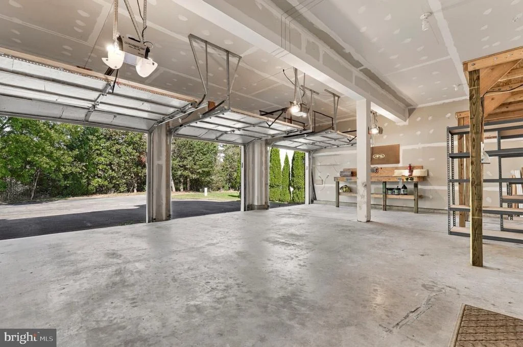 Photo of 6152 MONTGOMERY ROAD