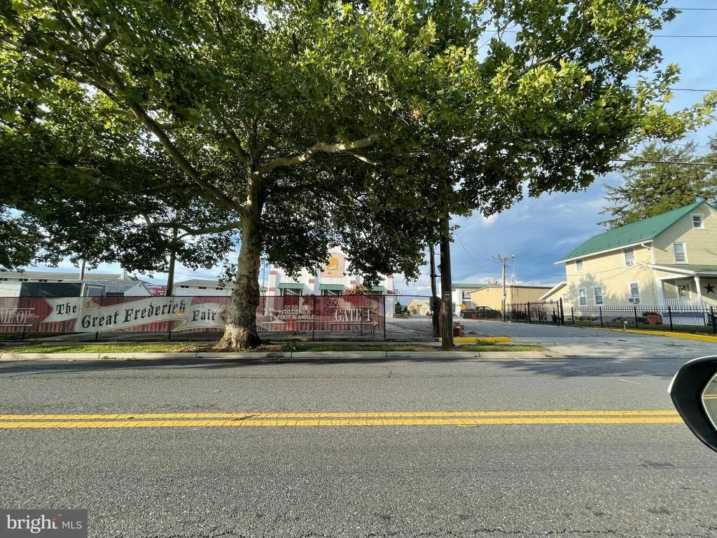 Photo of 103 PENNSYLVANIA AVENUE