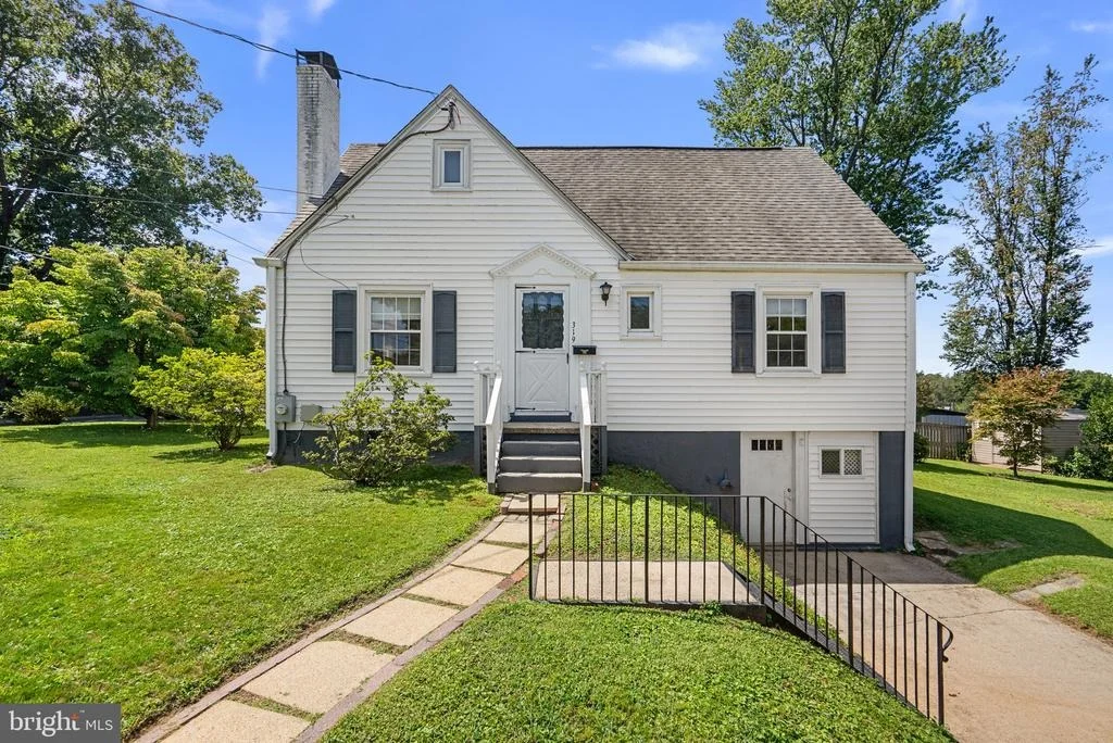 Photo of 319 SAINT LAWRENCE DRIVE