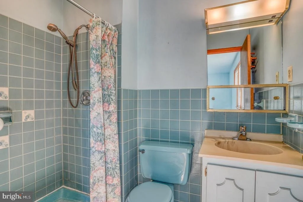 Photo of 54 MEADOW GLEN DRIVE