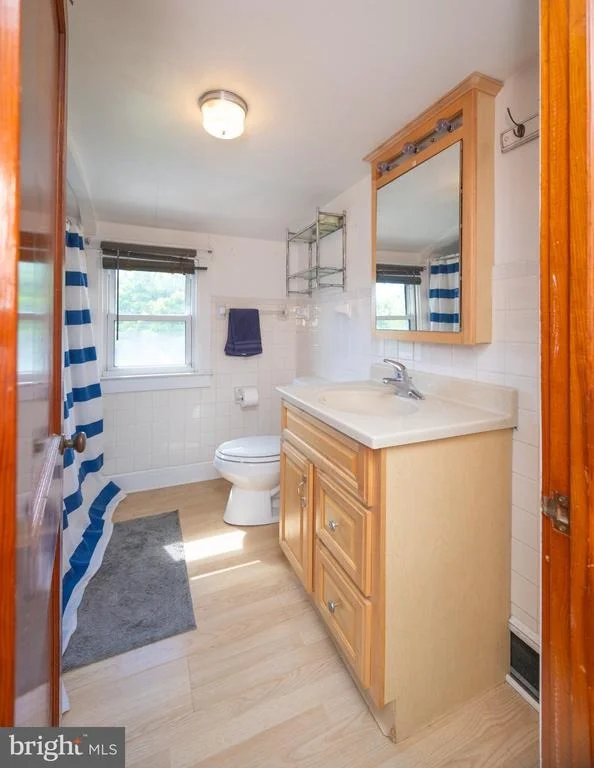 Photo of 515 LOCUST AVENUE