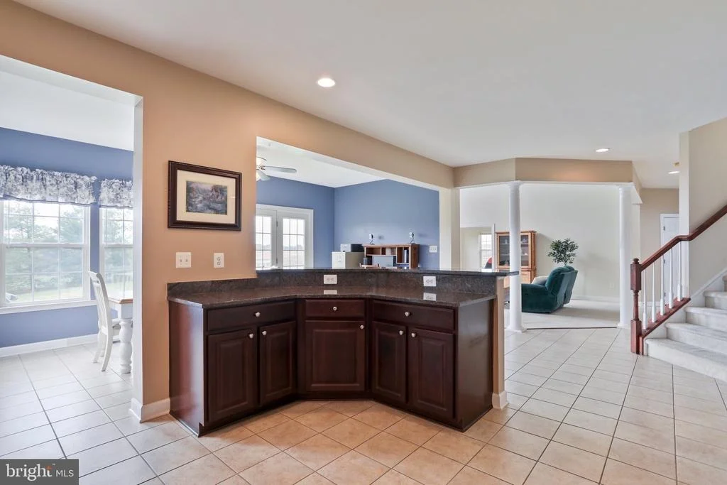 Photo of 10138 ROULETTE DRIVE