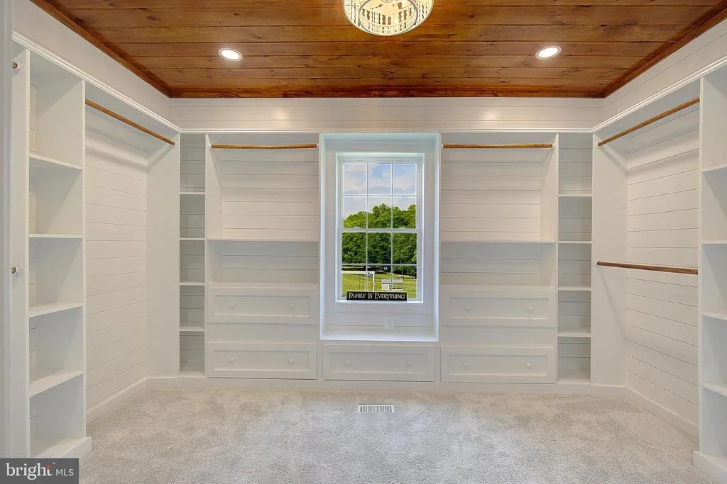 Photo of 2393 GARRITY ROAD