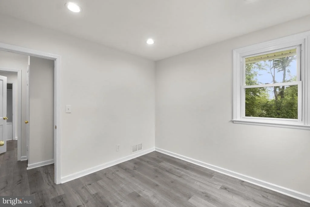 Photo of 3658 CLIFMAR ROAD