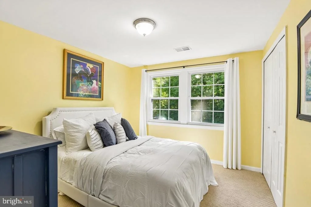 Photo of 8715 CRESTMONT LANE