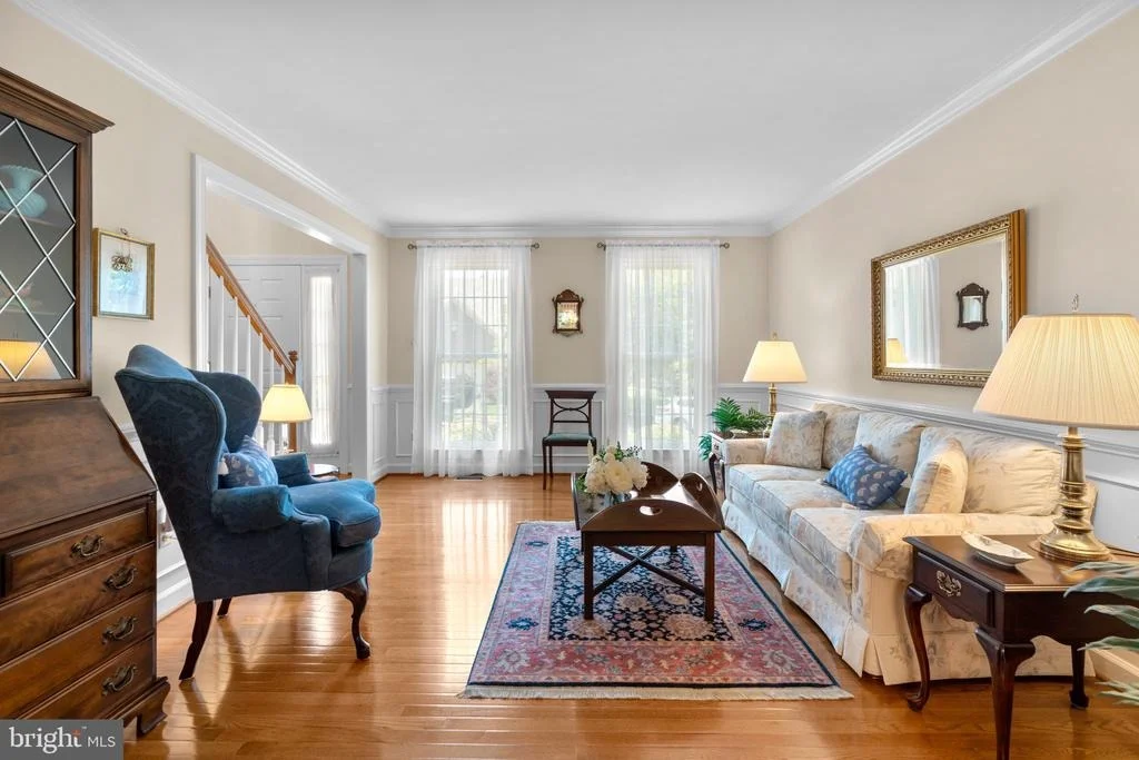 Photo of 17705 GLOBE THEATRE DRIVE