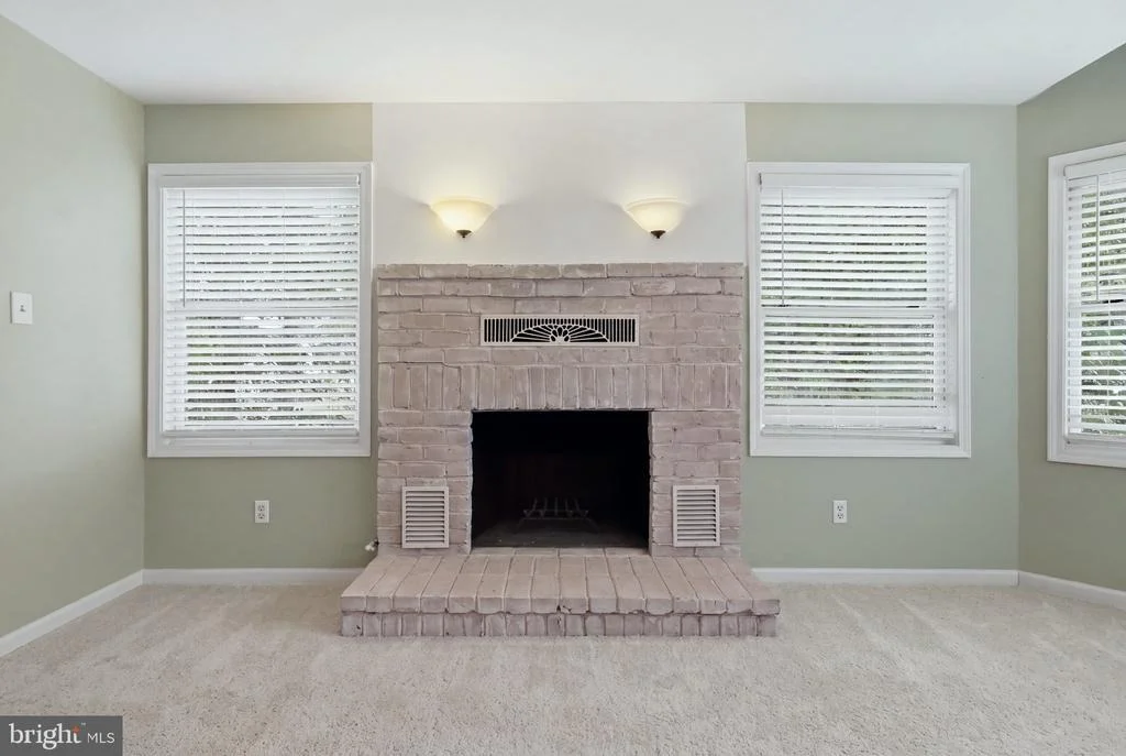 Photo of 11452 WOLLASTON CIRCLE