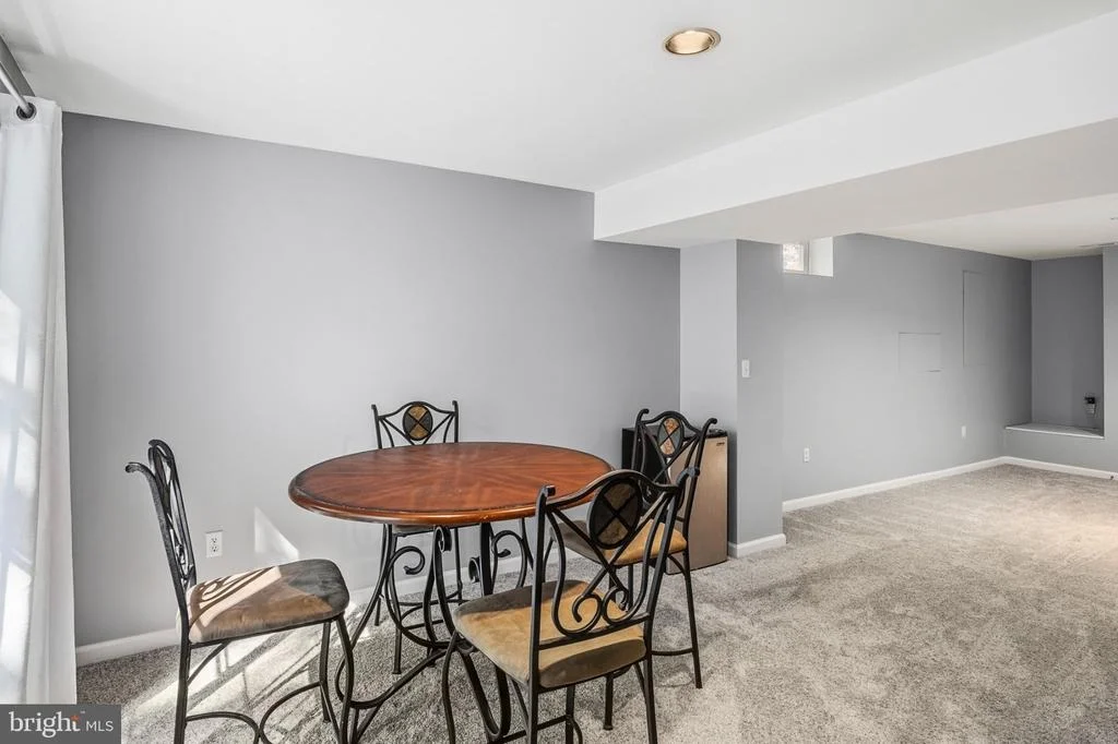 Photo of 2402 SUMMERSHADE COURT
