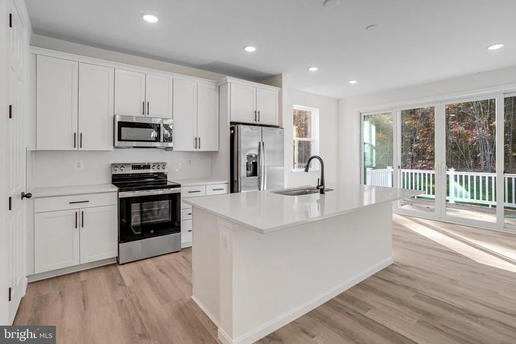 Photo of 2808 WHITE TAIL DRIVE