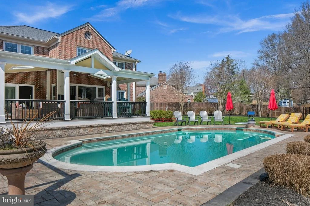 Photo of 9426 MOUNT VERNON CIRCLE