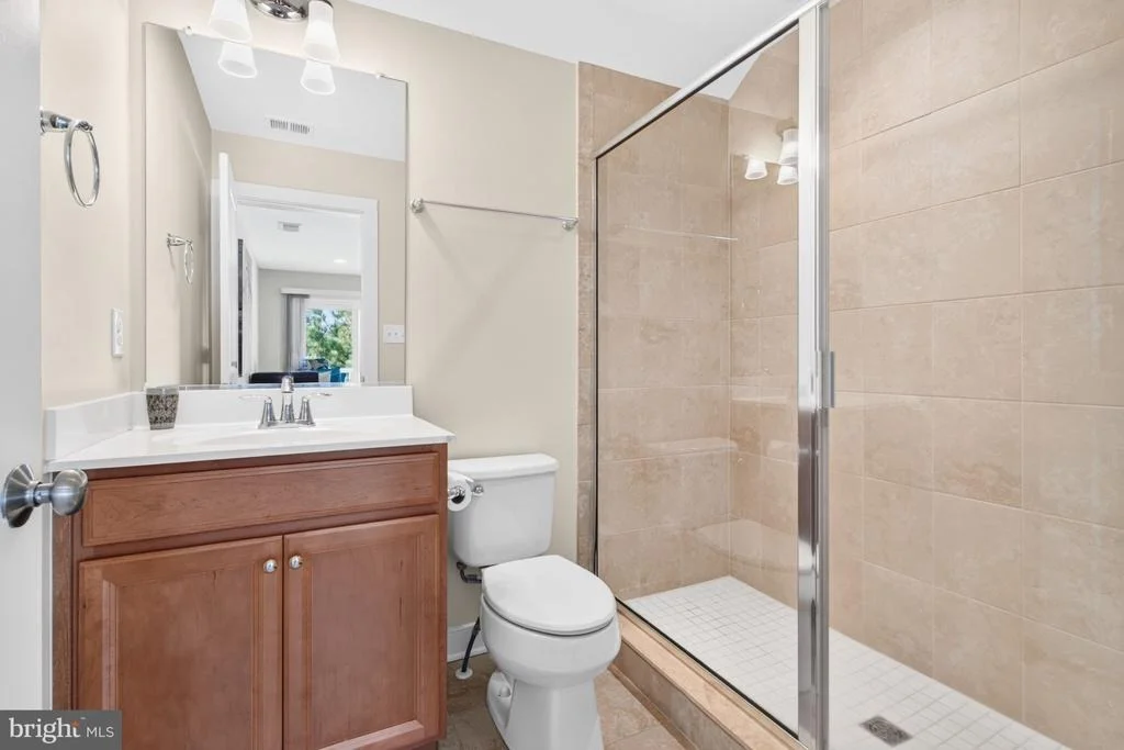 Photo of Unit D2 at 29104 STRIPER HARBOR