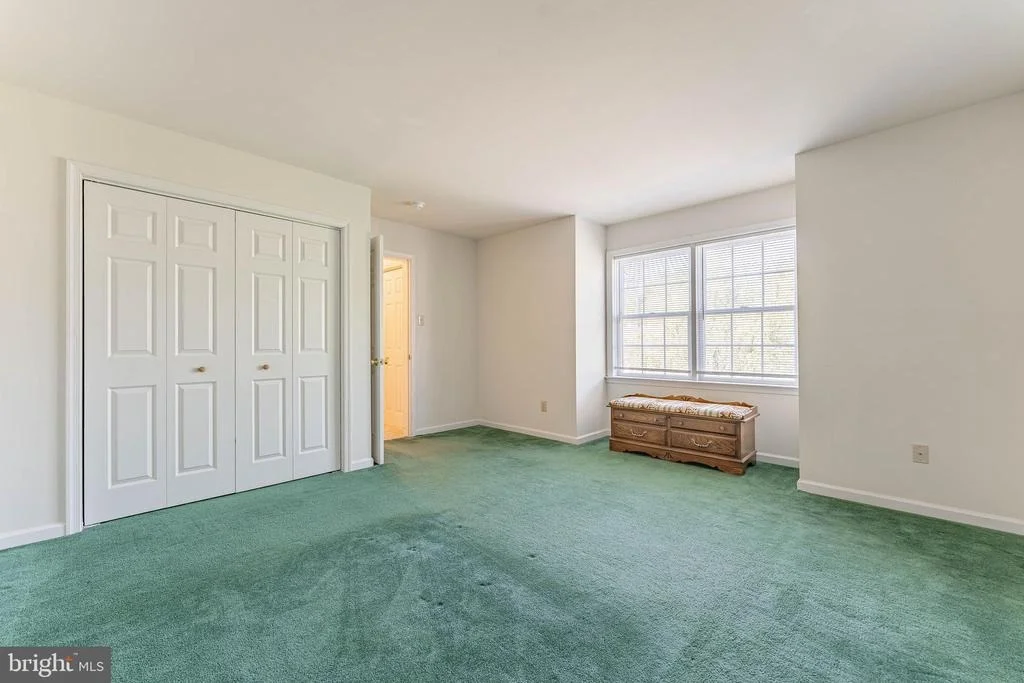 Photo of 209 W FORESTVIEW AVENUE