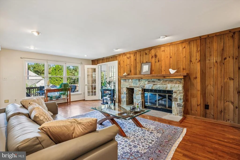 Photo of 9537 FOX HOLLOW