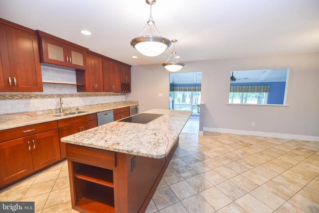 Photo of 39 N PRIMROSE LANE