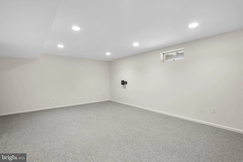 Photo of 15220 REDGATE DRIVE