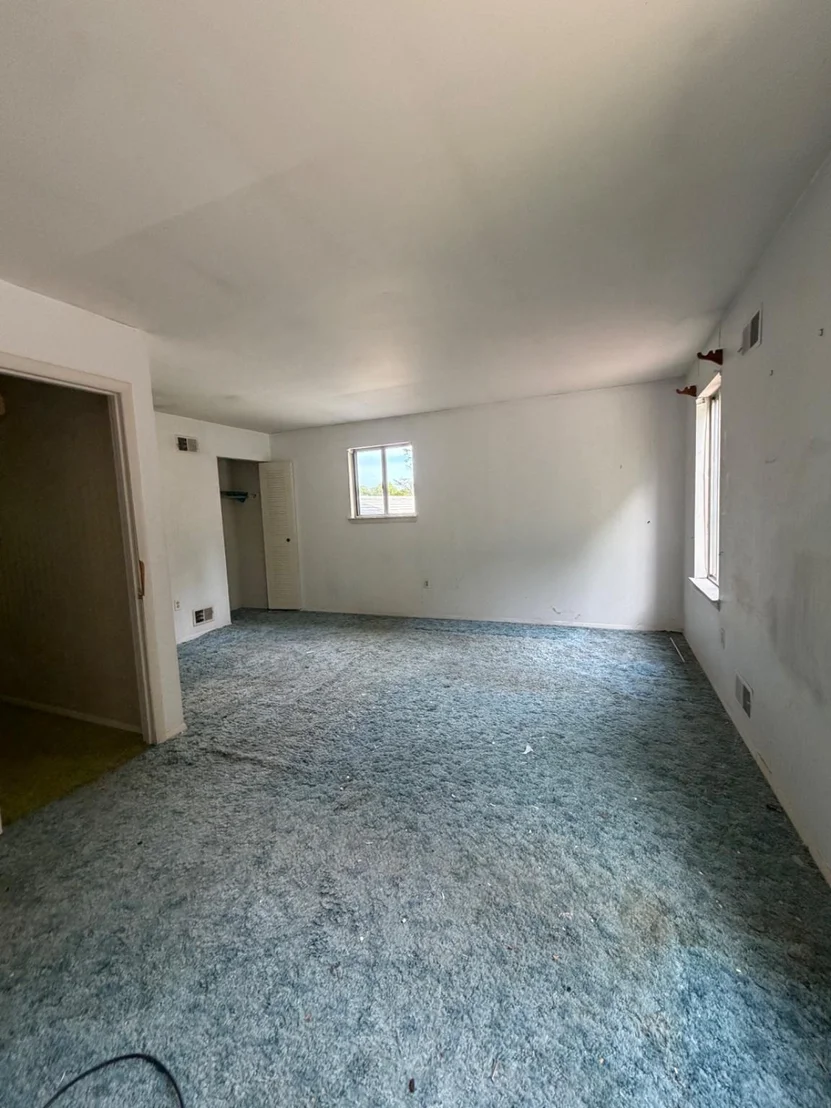 Photo of 913 WINDMILL LANE