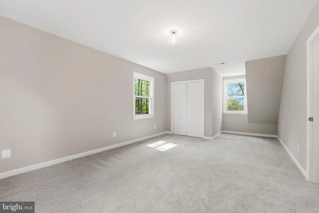 Photo of 3229 COLVIN ROAD