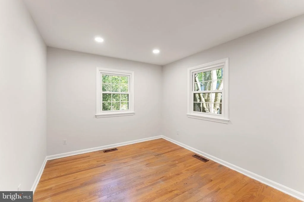 Photo of 12201 QUORN LANE