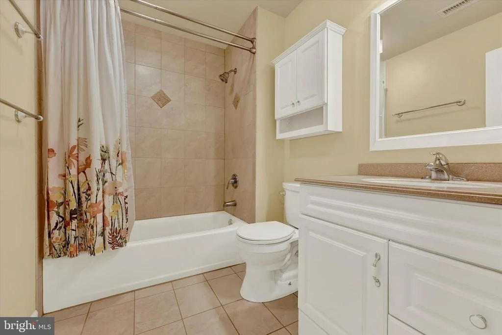 Photo of 1590 CHAPMAN ROAD