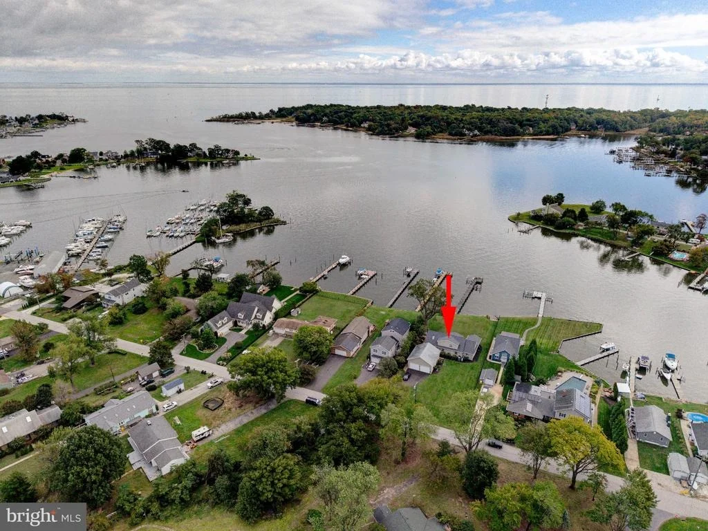 Photo of 8107 VENTNOR ROAD