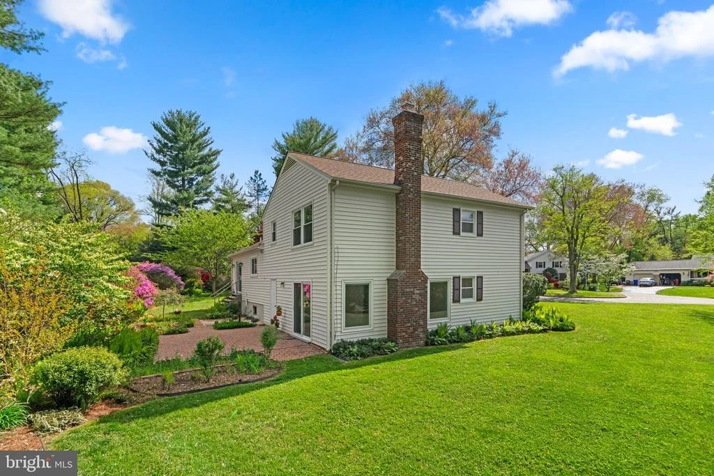 Photo of 7301 CENTENNIAL ROAD