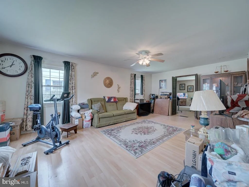 Photo of 12805 KENDALE LANE