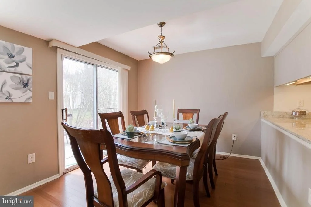 Photo of 7249 STEAMERBELL ROW