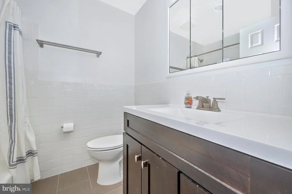 Photo of 1306 LEISTER DRIVE