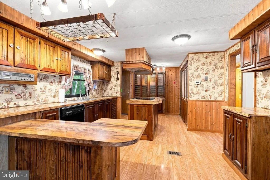 Photo of 26 WALNUT ROAD