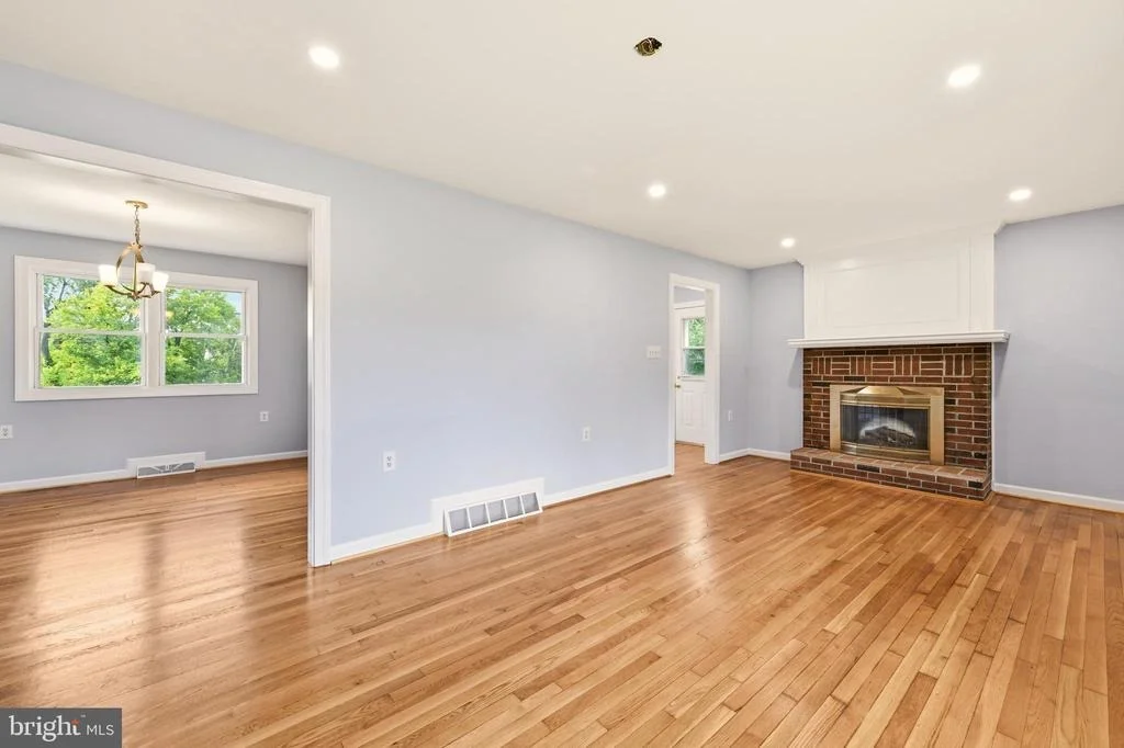 Photo of 124 DINKLE DRIVE