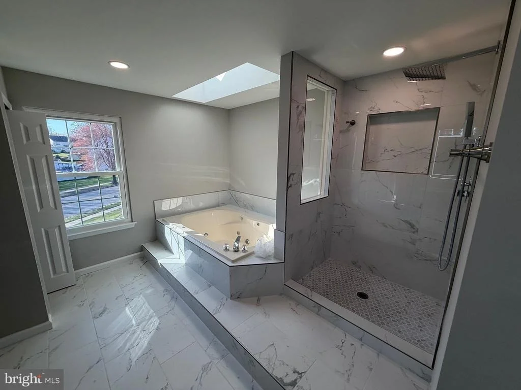 Photo of 6111 RICHMANOR TERRACE